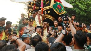 Ribuan Pengunjung Padati Puncak Tabuik Piaman 2026, Wamenbud: Tabuik adalah Jiwa Pariaman