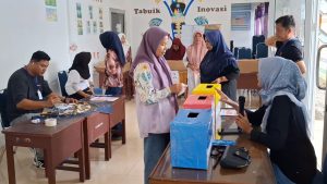 Warga Desa Rawang Antusias Salurkan Hak Pilih pada Pemilihan Anggota BPD