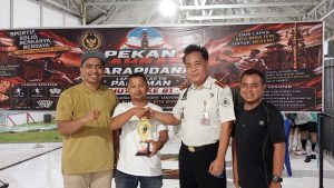 Tampil Kompetitif,  Atlet PWI Piaman Heri Martoni Raih Juara III Tenis Meja di Lapas Pariaman